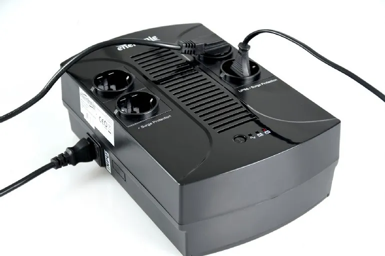 Джерело безперебійного живлення EnerGenie EG-UPS-002 850VA - зображення 1