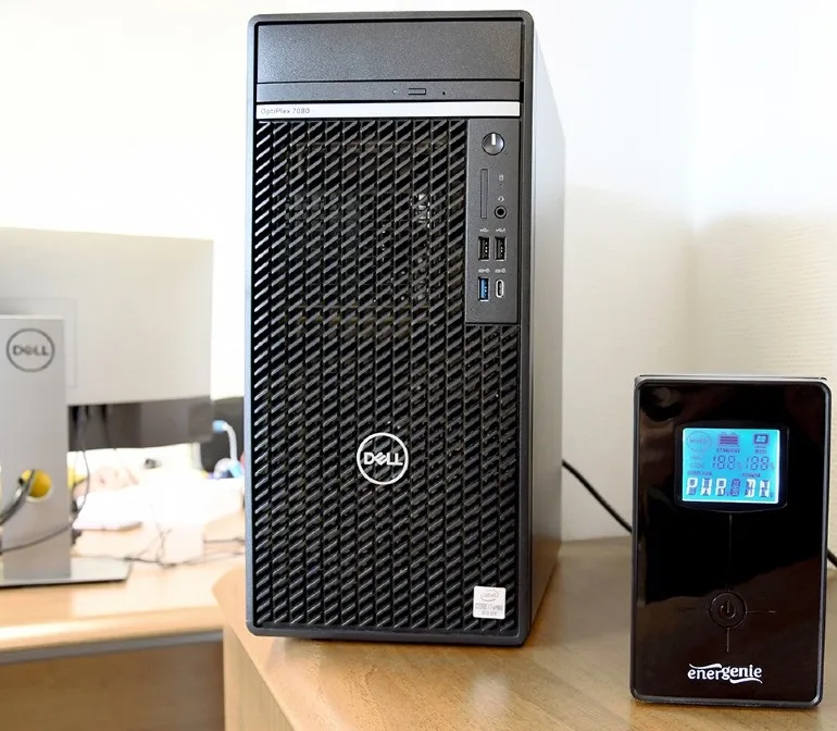 Джерело безперебійного живлення EnerGenie EG-UPS-032 850VA, Line Int., AVR, 2xIEC+1xSchuko, USB, LCD, RJ11 - мініатюра 4