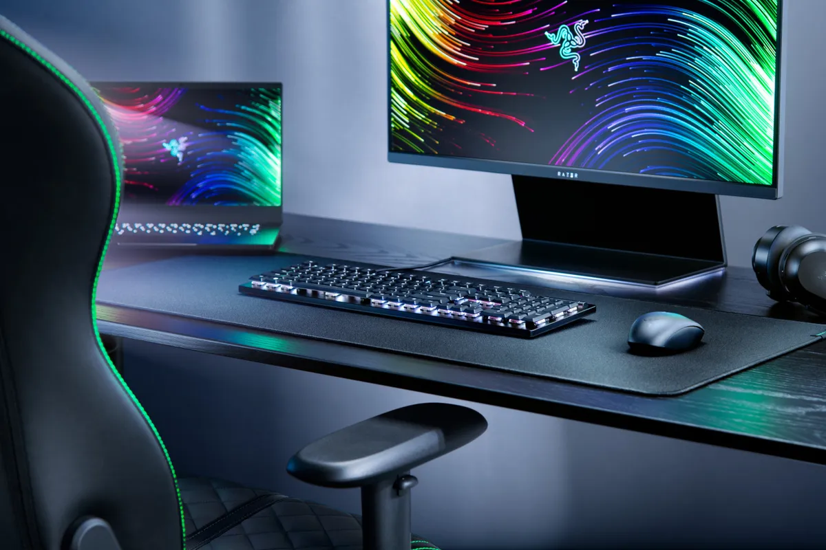 Клавіатура Razer DeathStalker V2 Purple Switch (RZ03-04501800-R3M1) - мініатюра 8