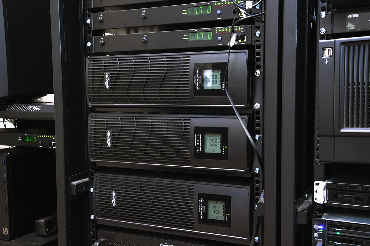 Джерело безперебійного живлення EnerGenie EG-UPSRACK-13 3000VA - мініатюра 7