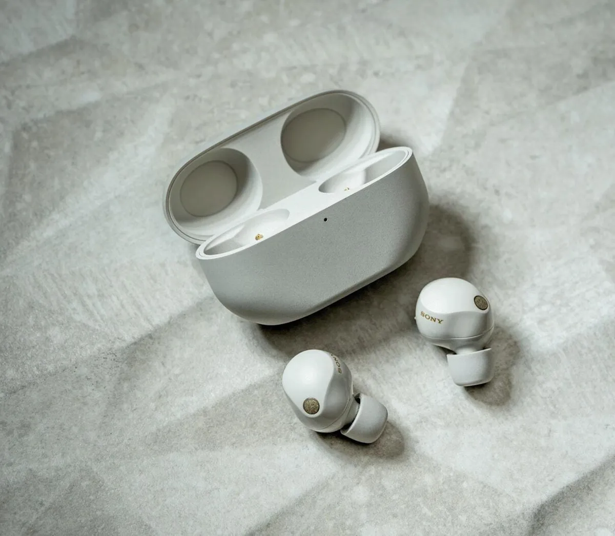 Bluetooth-гарнітура Sony WF-1000XM5 Platinum Silver (WF1000XM5S.CE7) - мініатюра 16