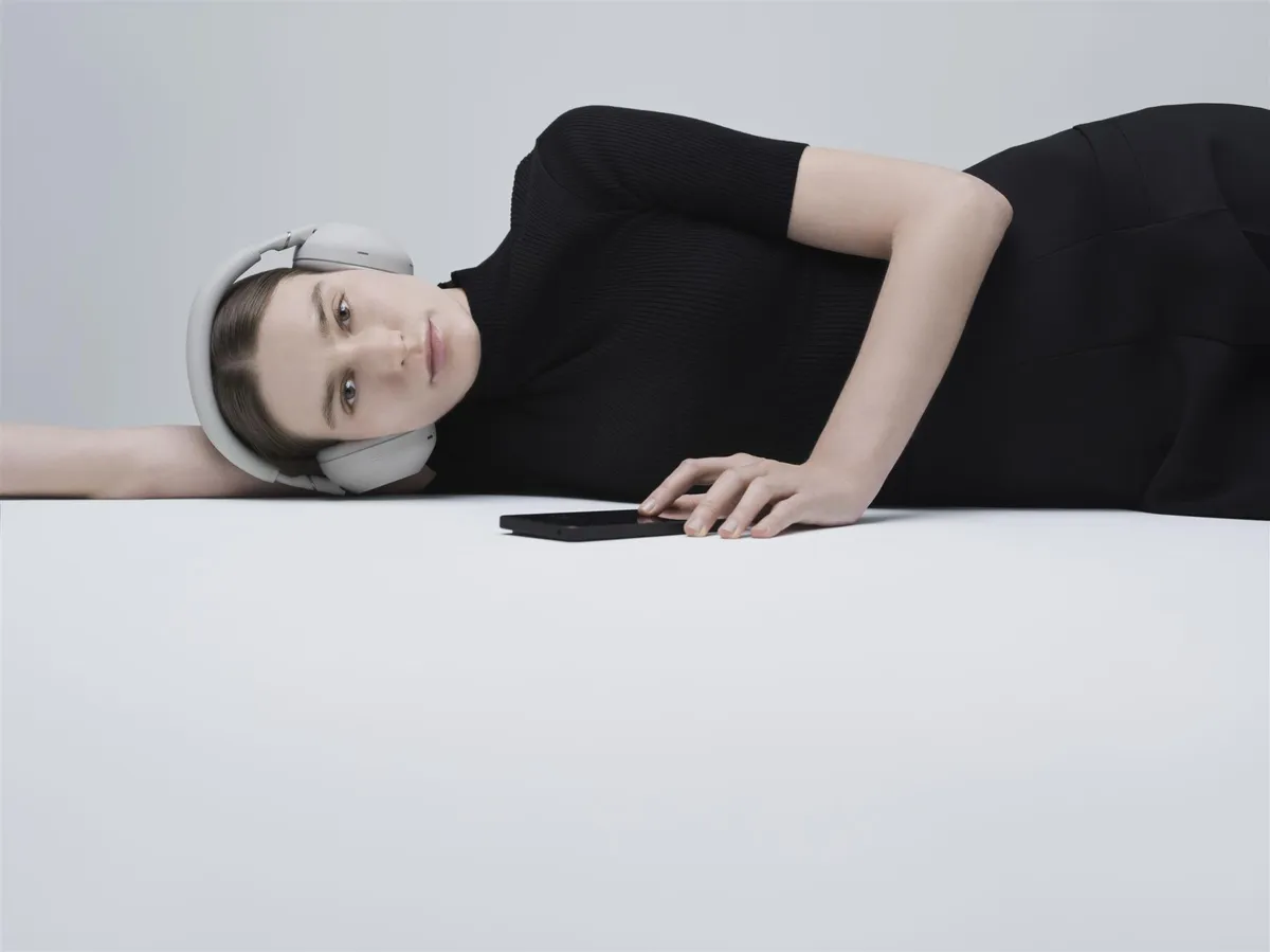 Гарнiтура Sony WH-1000XM6 Platinum Silver (WH1000XM6S.E) - мініатюра 11