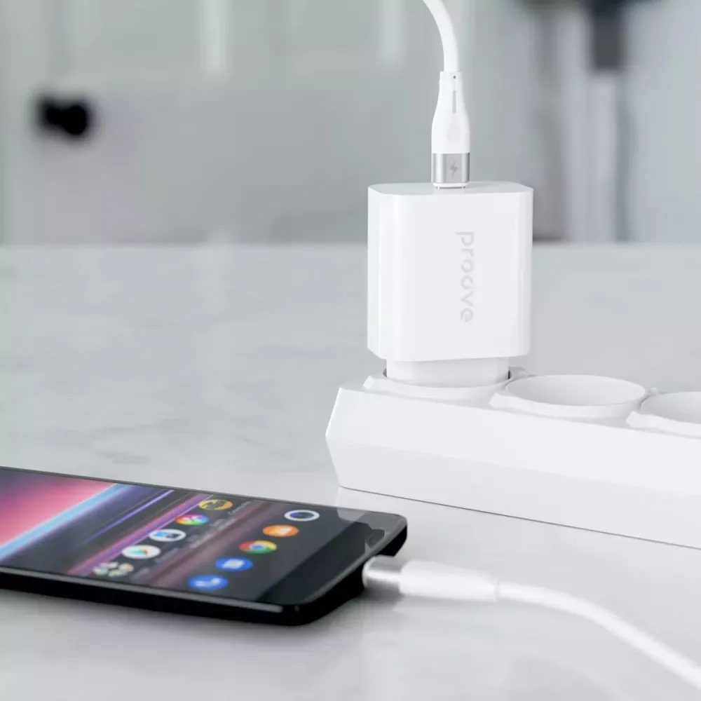 Мережевий зарядний пристрій Proove Rapid 20W White (WCRP20012102) + кабель Lightning - мініатюра 2