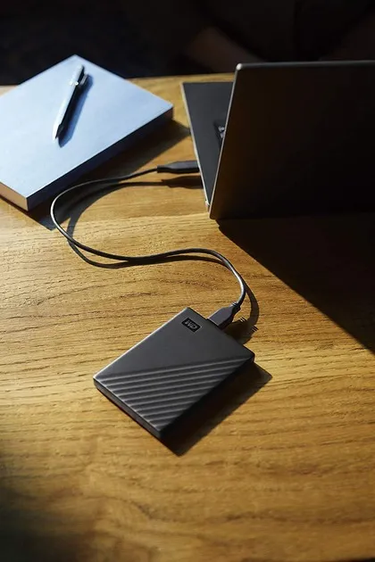Зовнішній жорсткий диск 2.5" USB 4.0TB WD My Passport Black (WDBPKJ0040BBK-WESN) - мініатюра 8