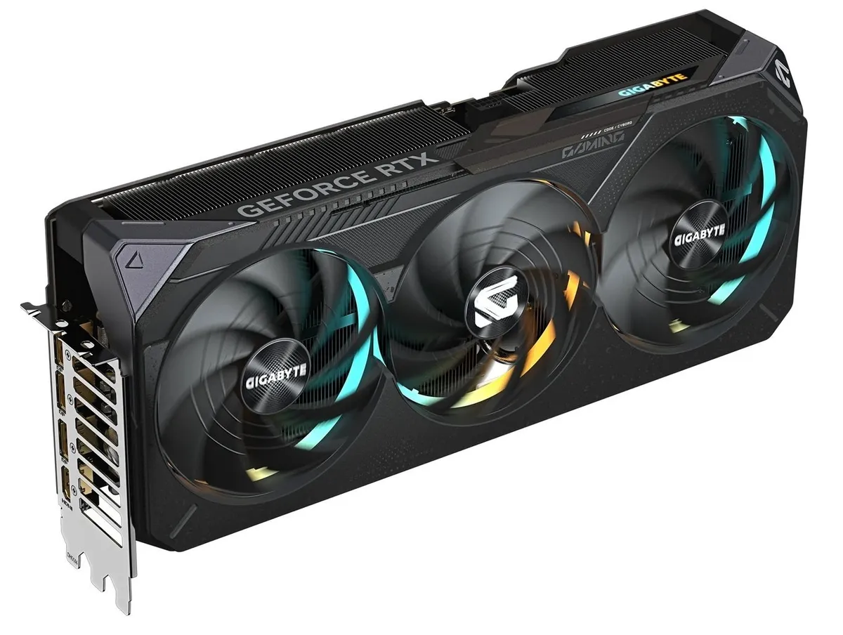 Відеокарта GF RTX 5090 32GB GDDR7 Gaming OC Gigabyte (GV-N5090GAMING OC-32GD) - мініатюра 4