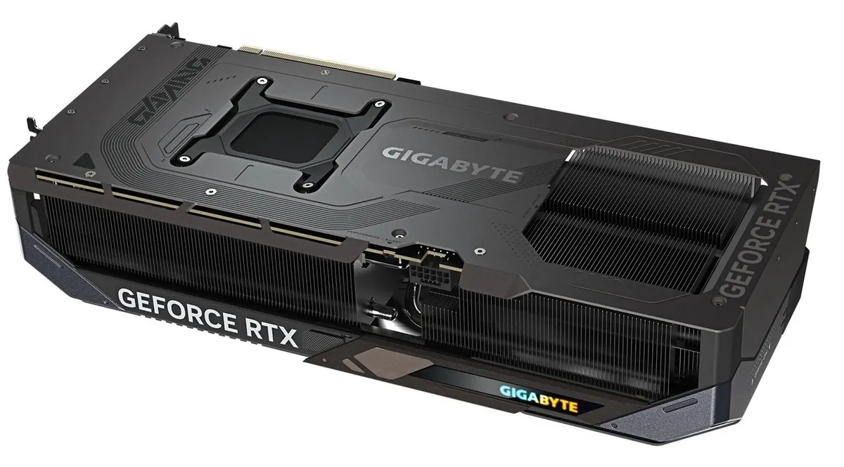 Відеокарта GF RTX 5090 32GB GDDR7 Gaming OC Gigabyte (GV-N5090GAMING OC-32GD) - мініатюра 7