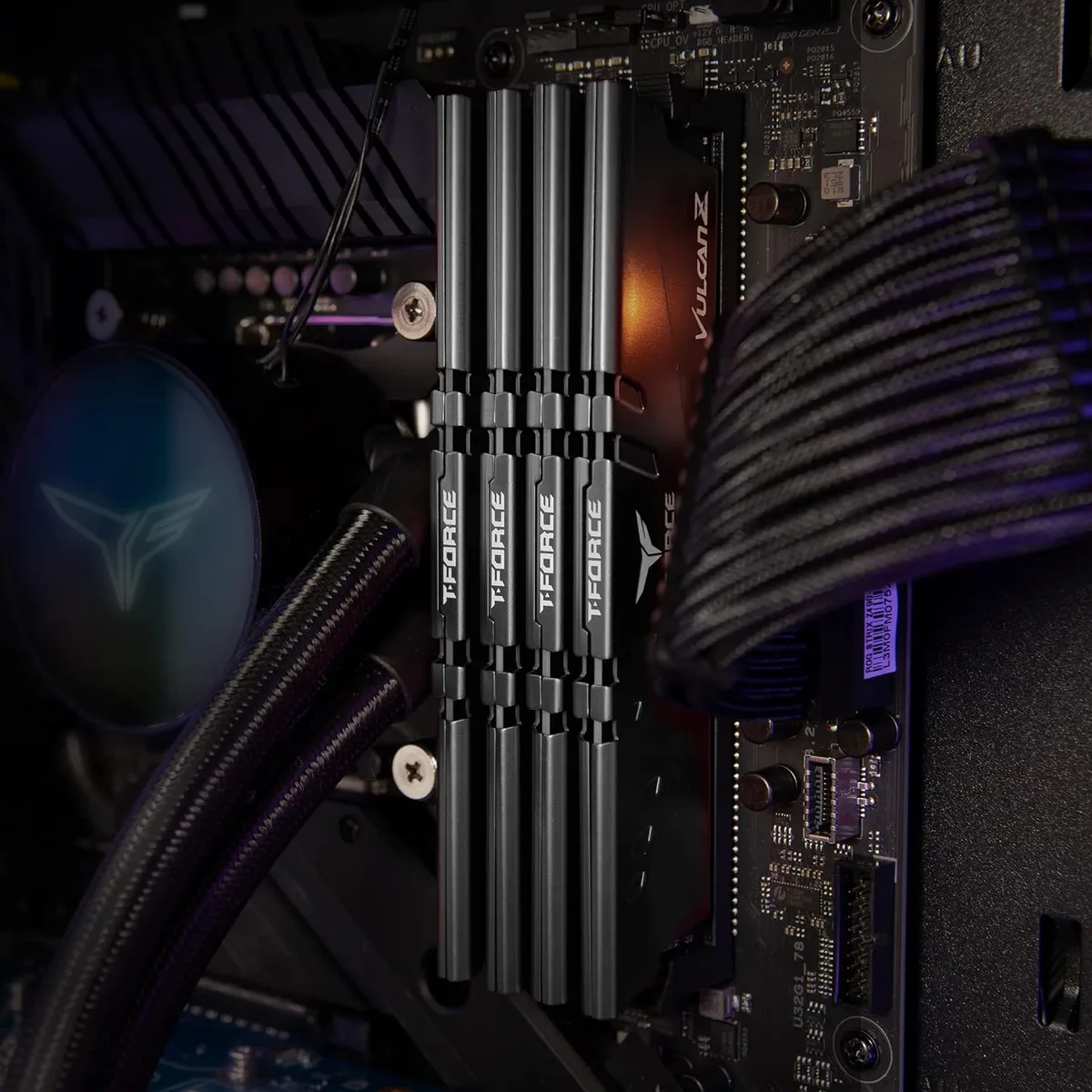 Модуль пам`яті DDR4 2x8GB/3600 Team T-Force Vulcan Z Gray (TLZGD416G3600HC18JDC01) - мініатюра 6