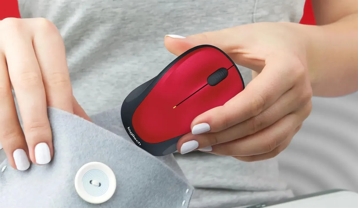 Миша бездротова Logitech M235 Red (910-002496) - мініатюра 9