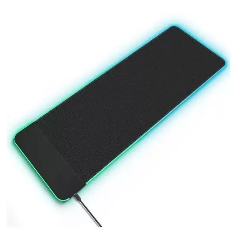 Килимок для миші з бездротовим зарядним пристроєм Choetech (T543-F) RGB Illuminated 15W Wireless Charging Mouse Pad - зображення 1