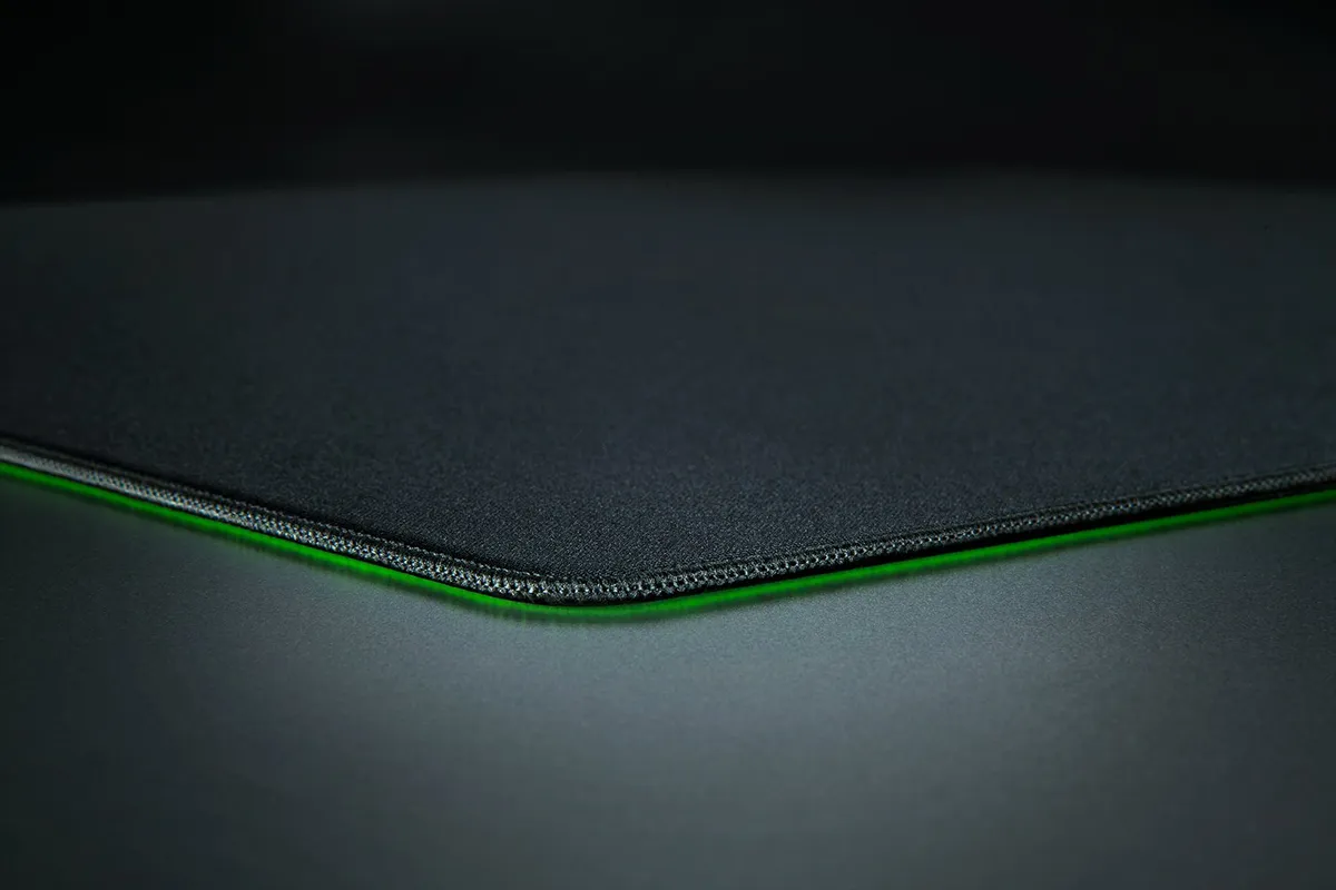 Ігрова поверхня Razer Gigantus V2 PRO Max control L (RZ02-05490100-R3M1) - мініатюра 2