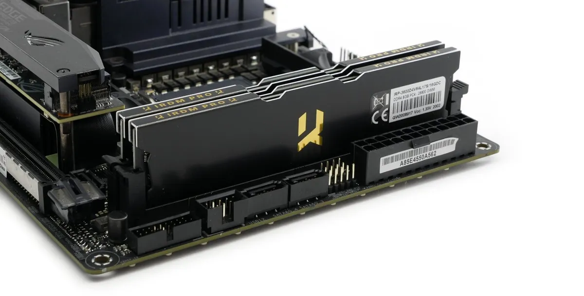 Модуль пам`яті 2x16GB/3600 Goodram Iridium Pro Deep Black (IRP-K3600D4V64L18/32GDC) - мініатюра 6