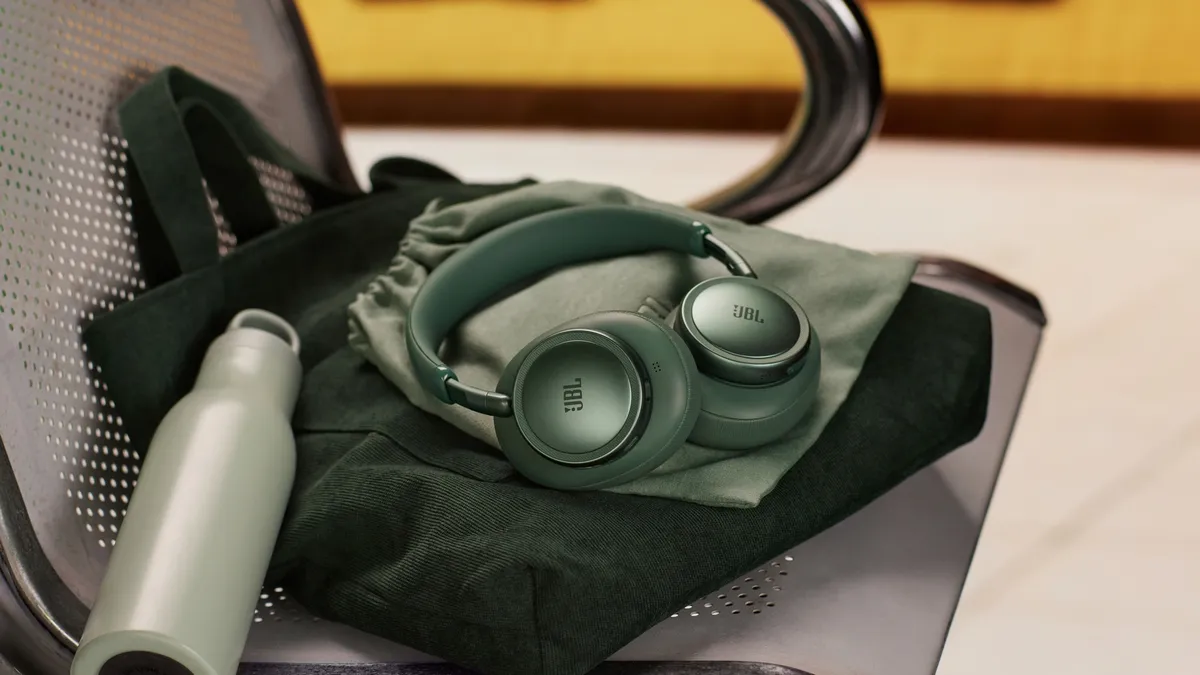 Bluetooth-гарнітура JBL Live 780NC Green (JBLLIVE780NCGRN) - мініатюра 11