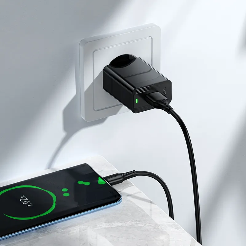 Мережевий зарядний пристрій HOCO CS92A Leader single port QC3.0 charger(EU) Black - мініатюра 8