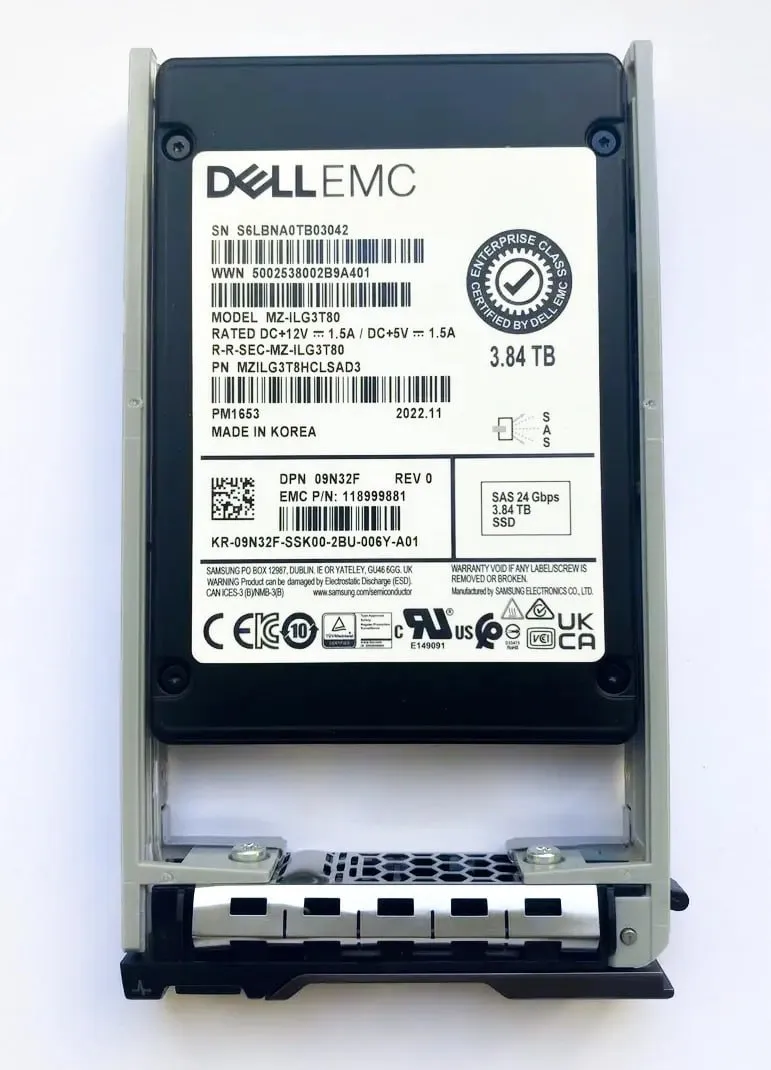 SAMSUNG PM1653 SSD 2.5" SAS 24Gbps 3,84TB MZILG3T8HCLSAD3 / MZ-ILG3T80 (брендований DELL 09N32F) - зображення 1