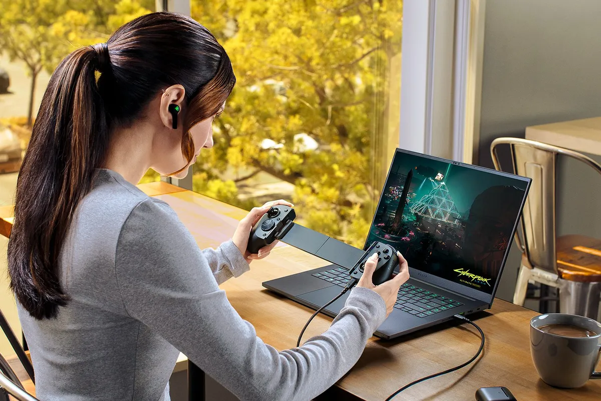 Геймпад Razer Kishi V3 Pro XL USB C Black (RZ06-05470100-R3M1) - мініатюра 8