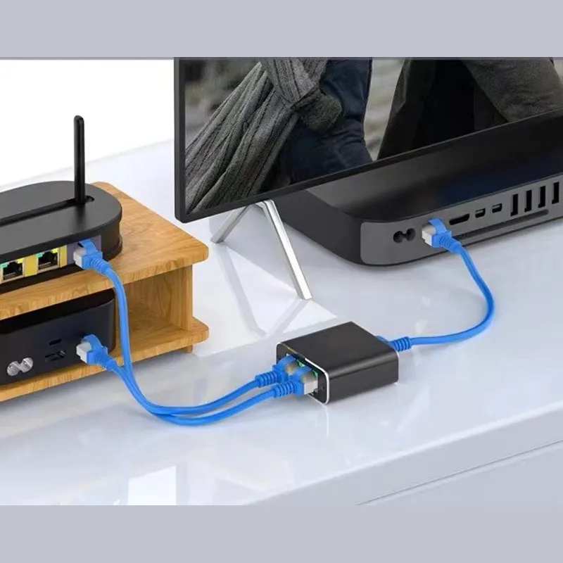Комутатор мережевий некерований на 3 порти RJ-45 1 Гбіт/с (1 вхід, 2 виходи), живлення USB Type-C 5 В, чорний - мініатюра 3