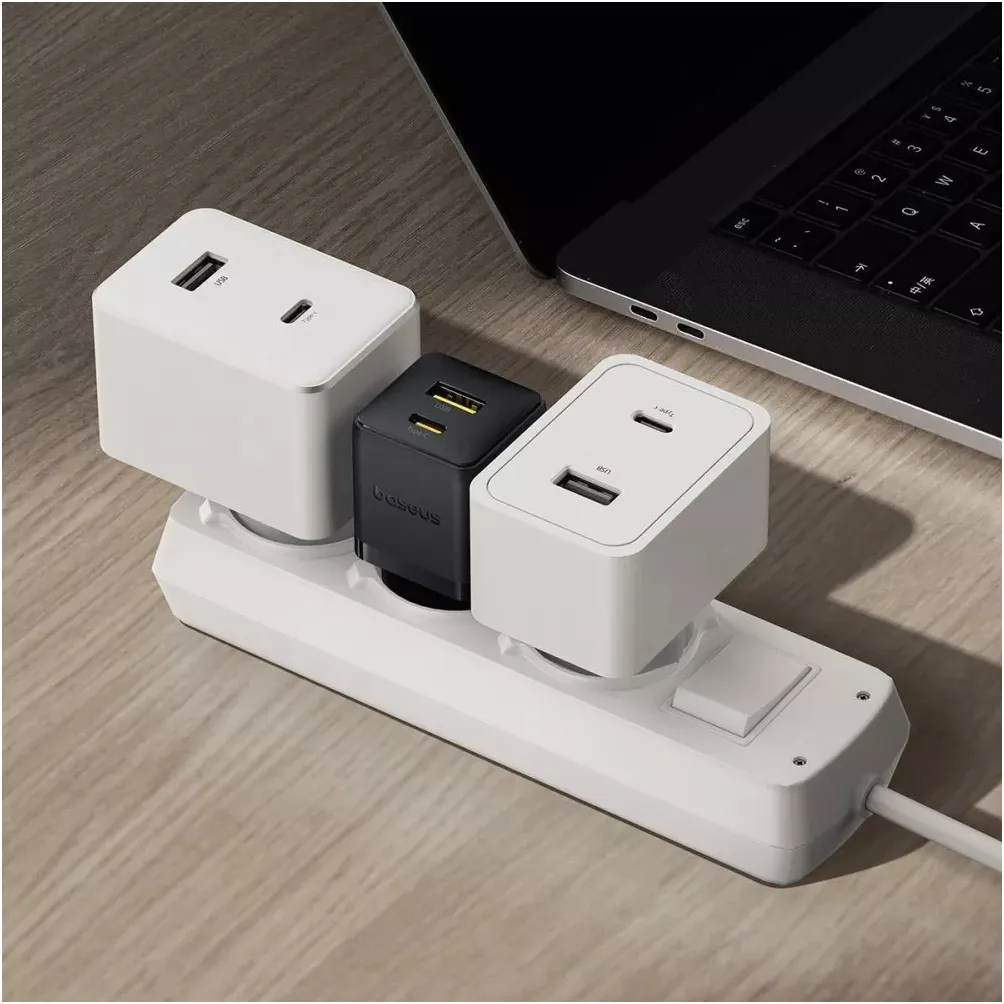 Мережевий зарядний пристрій Baseus Palm Fast Charger C+U (1USB, 1USB-C) 20W Black (P10111608113-00) - мініатюра 5