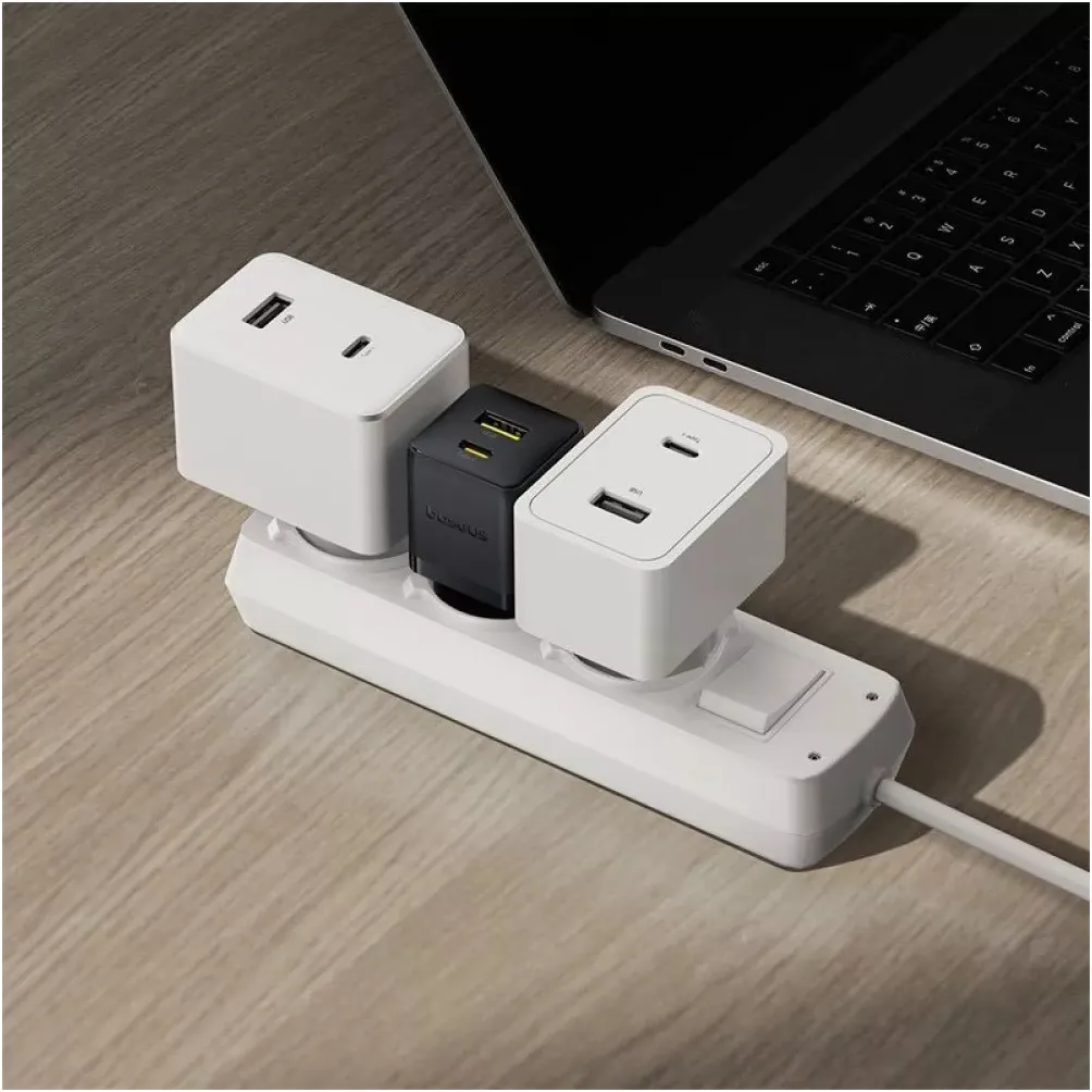 Мережевий зарядний пристрій Baseus Palm Fast Charger C+U (1USB, 1USB-C) 20W Black (P10111608113-01) + кабель USB Type-C 1 м - мініатюра 8