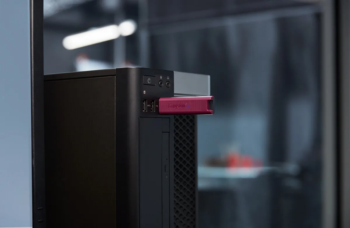 Флеш-накопичувач USB3.2 256GB Kingston DataTraveler Max Red (DTMAXA/256GB) - мініатюра 15