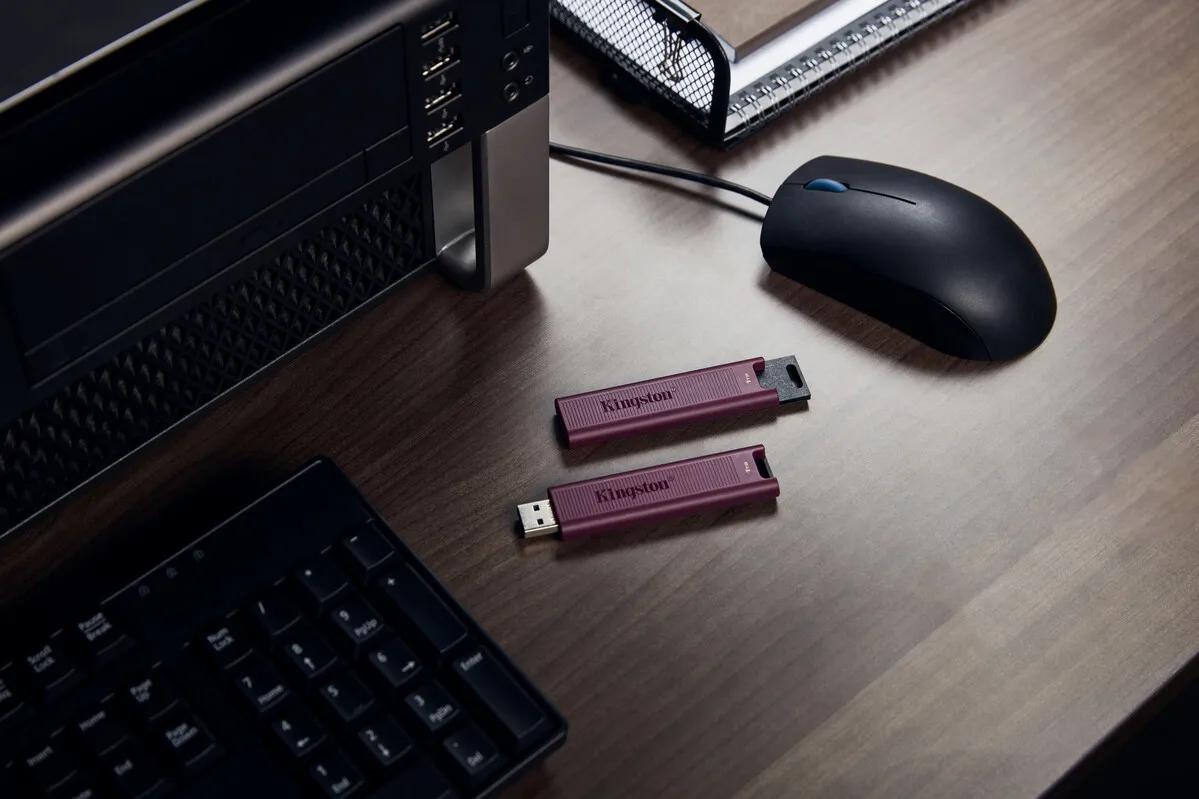 Флеш-накопичувач USB3.2 512GB Kingston DataTraveler Max Red (DTMAXA/512GB) - мініатюра 13