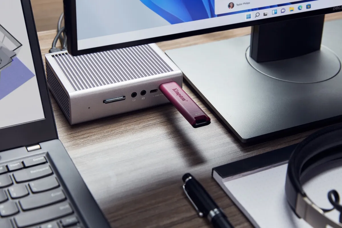 Флеш-накопичувач USB3.2 1TB Kingston DataTraveler Max Red (DTMAXA/1TB) - мініатюра 18