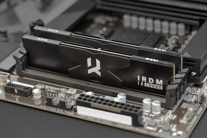 Модуль пам`ятi DDR5 2x16GB/6000 Goodram IRDM Black (IR-6000D564L30S/32GDC) - мініатюра 12