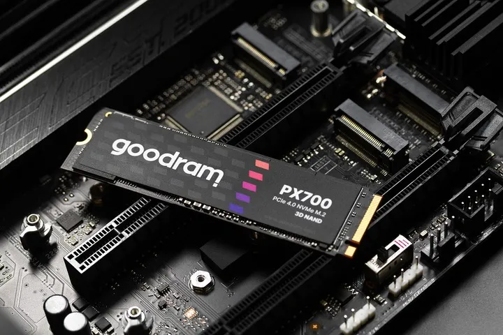 Накопичувач SSD 2TB Goodram PX700 M.2 2280 PCIe 4.0 x4 NVMe 3D NAND (SSDPR-PX700-02T-80) - мініатюра 4