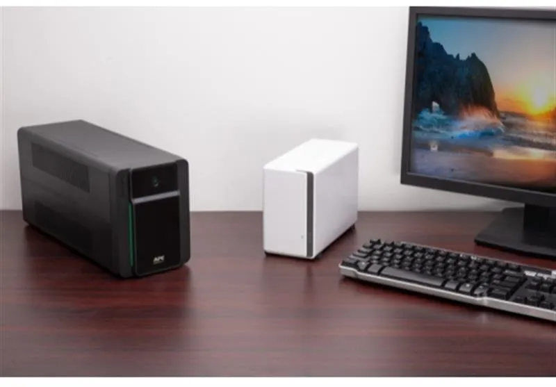 Джерело безперебійного живлення  ИБП APC Easy UPS 2200VA, 6хC13 (BVX2200LI) - мініатюра 5