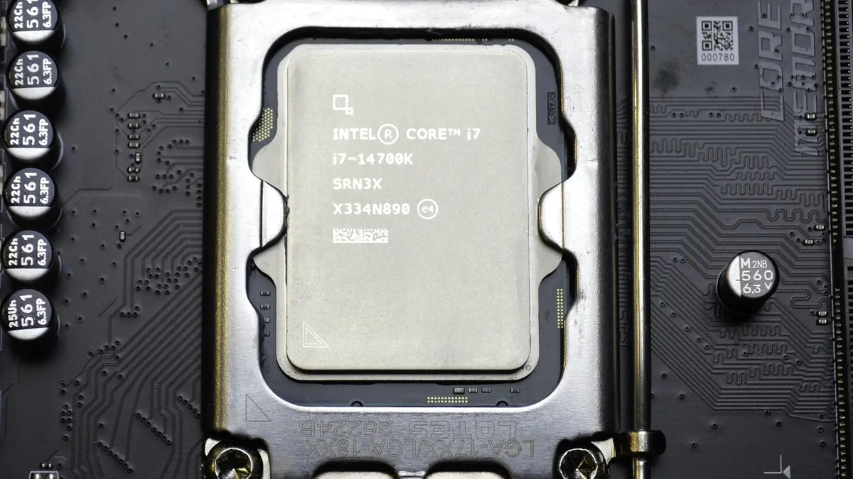 Процесор Intel Core i7 14700F 2.1GHz (33MB, Raptor Lake Refresh, 65W, S1700) Box (BX8071514700F) - мініатюра 2