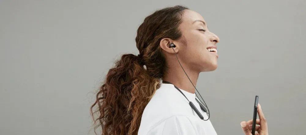 Bluetooth-гарнітура Sony WI-C100 Black (WIC100B.CE7) - мініатюра 7