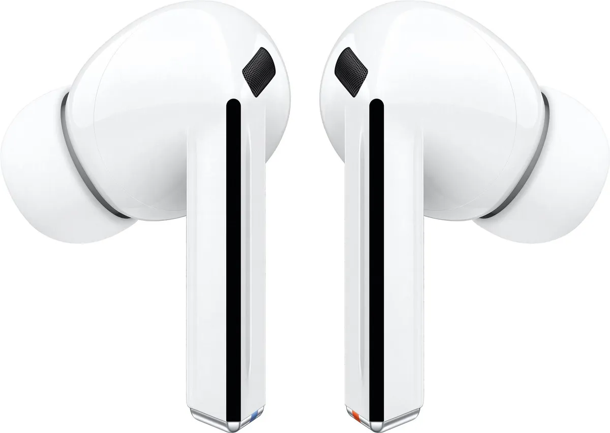 Bluetooth-гарнітура Samsung Galaxy Buds3 Pro White (SM-R630NZWASEK) - мініатюра 6