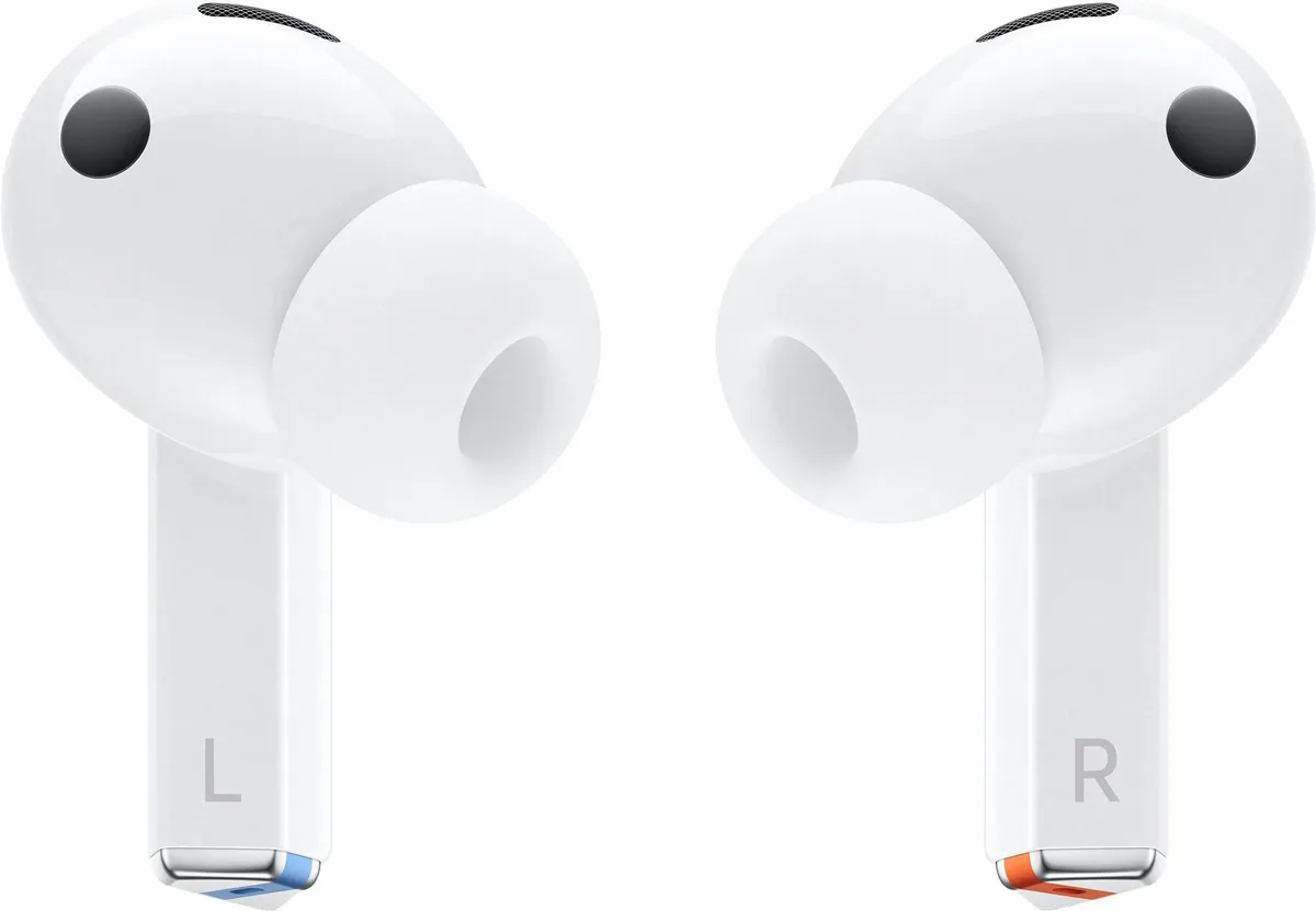 Bluetooth-гарнітура Samsung Galaxy Buds3 Pro White (SM-R630NZWASEK) - мініатюра 8