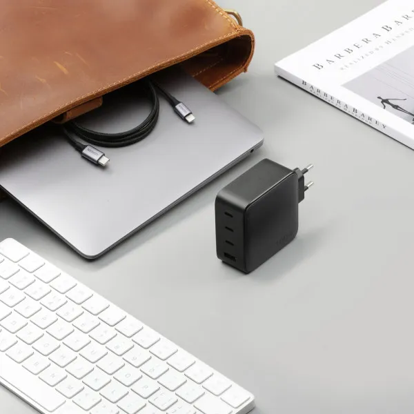 Зарядний пристрій Ugreen CD226 3xUSB 100W (3xUSB-C + USB-A) Black (40747) - мініатюра 9
