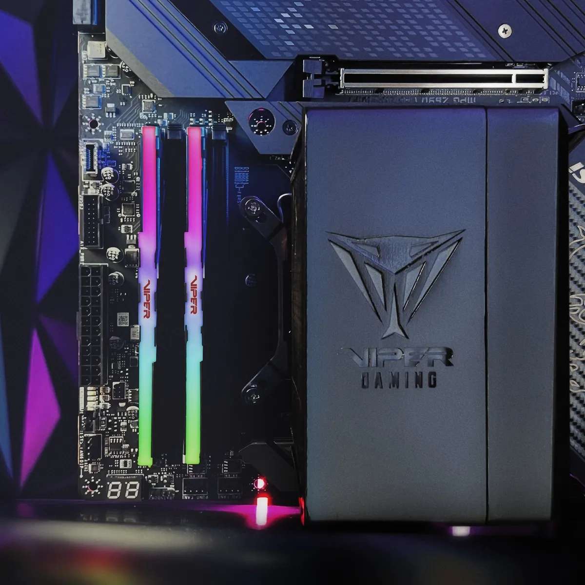 Модуль пам`яті DDR5 2x32GB/6000 Patriot Viper Venom RGB (PVVR564G600C36K) - мініатюра 15