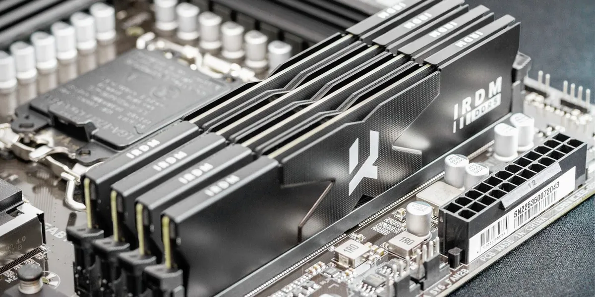 Модуль пам`ятi DDR5 2x16GB/6000 Goodram IRDM Black (IR-6000D564L36S/32GDC) - мініатюра 8