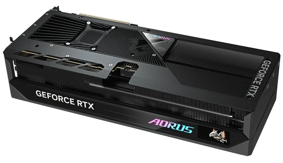 Відеокарта GF RTX 5070 Ti 16GB GDDR7 Aorus Master Gigabyte (GV-N507TAORUS M-16GD) - мініатюра 7