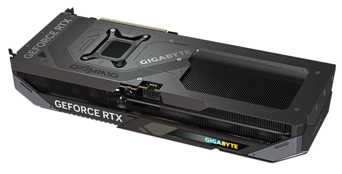 Відеокарта GF RTX 5070 12GB GDDR7 Gaming OC Gigabyte (GV-N5070GAMING OC-12GD) - мініатюра 7