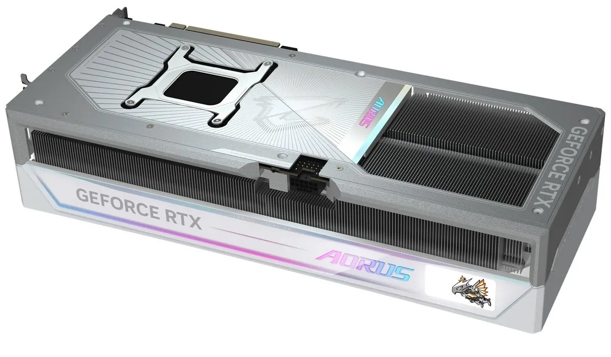 Відеокарта GF RTX 5090 32GB GDDR7 Aorus Master Ice Gigabyte (GV-N5090AORUSM ICE-32GD) - мініатюра 7