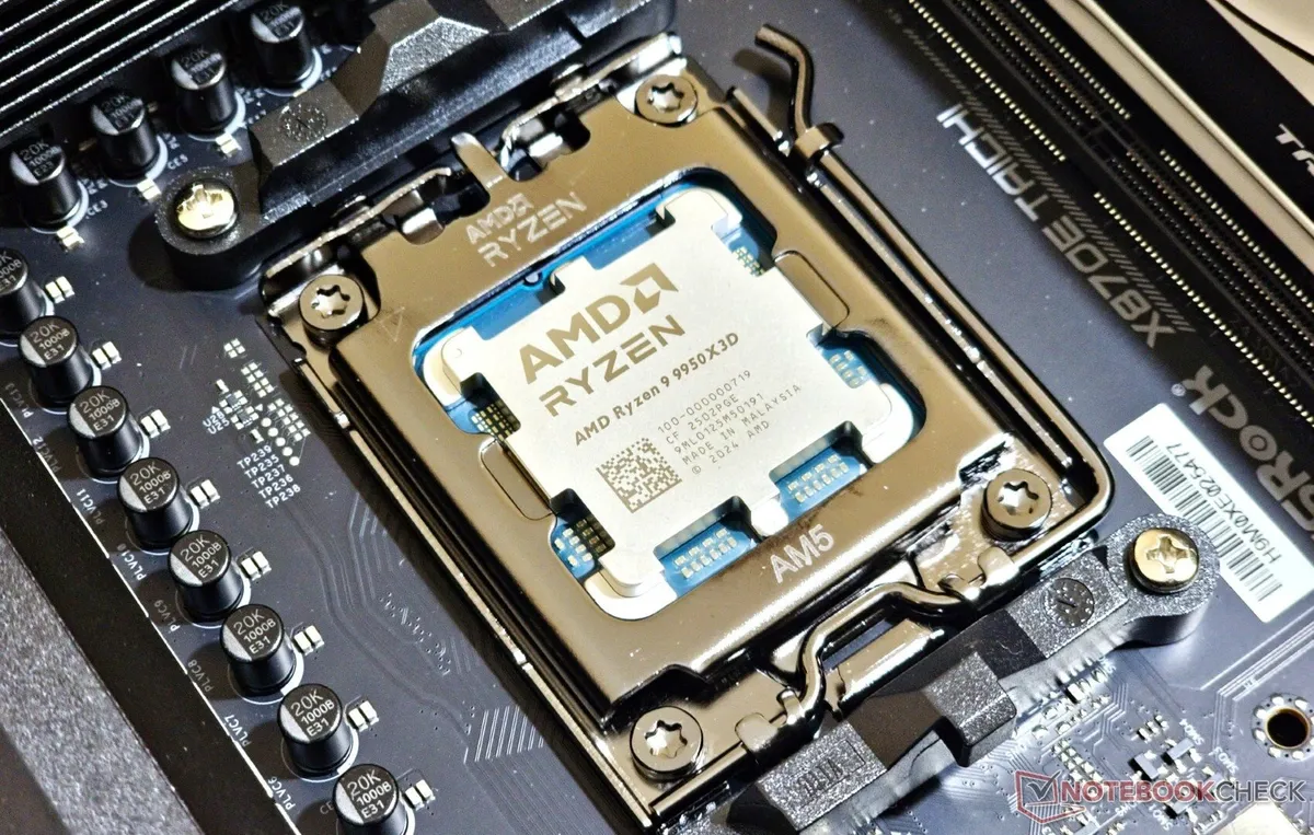 ПроцесорAMD Ryzen 9 9950X3D (4.3GHz 128MB 170W AM5) Tray (100-000000719) - мініатюра 2