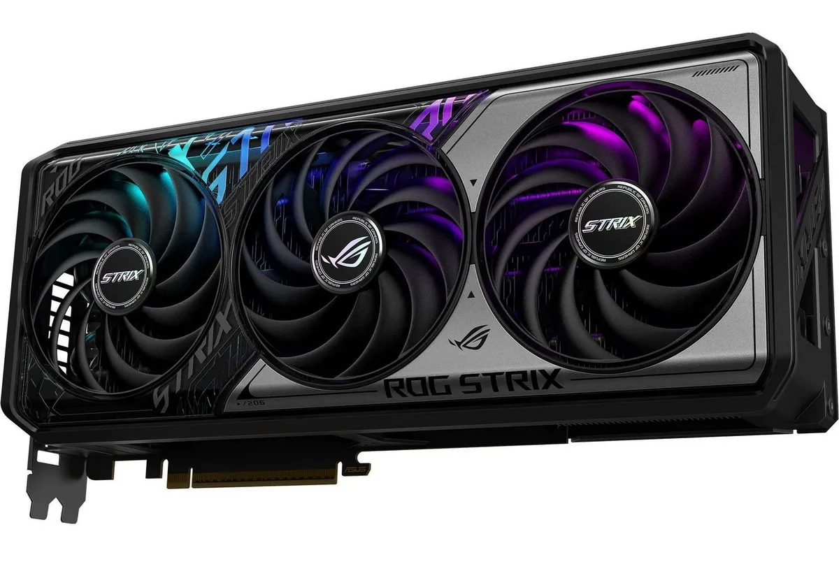 Відеокарта GF RTX 5070 Ti 16GB GDDR7 ROG Strix Gaming OC Asus (ROG-STRIX-RTX5070TI-O16G-GAMING) - мініатюра 3