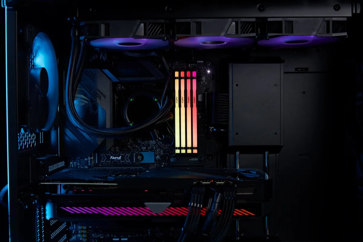 Модуль пам`яті DDR5 32GB/5600 Kingston Fury Beast RGB Black (KF556C36BBE2A-32) - мініатюра 20
