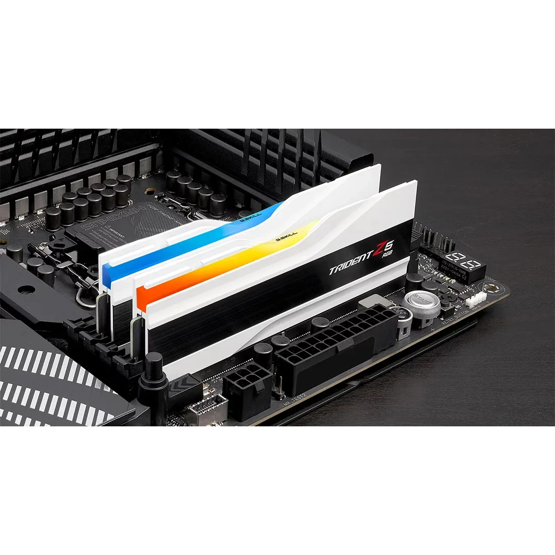 Модуль пам`ятi DDR5 2x16GB/7200 G.Skill Trident Z5 RGB White (F5-7200J3445G16GX2-TZ5RW) - мініатюра 4