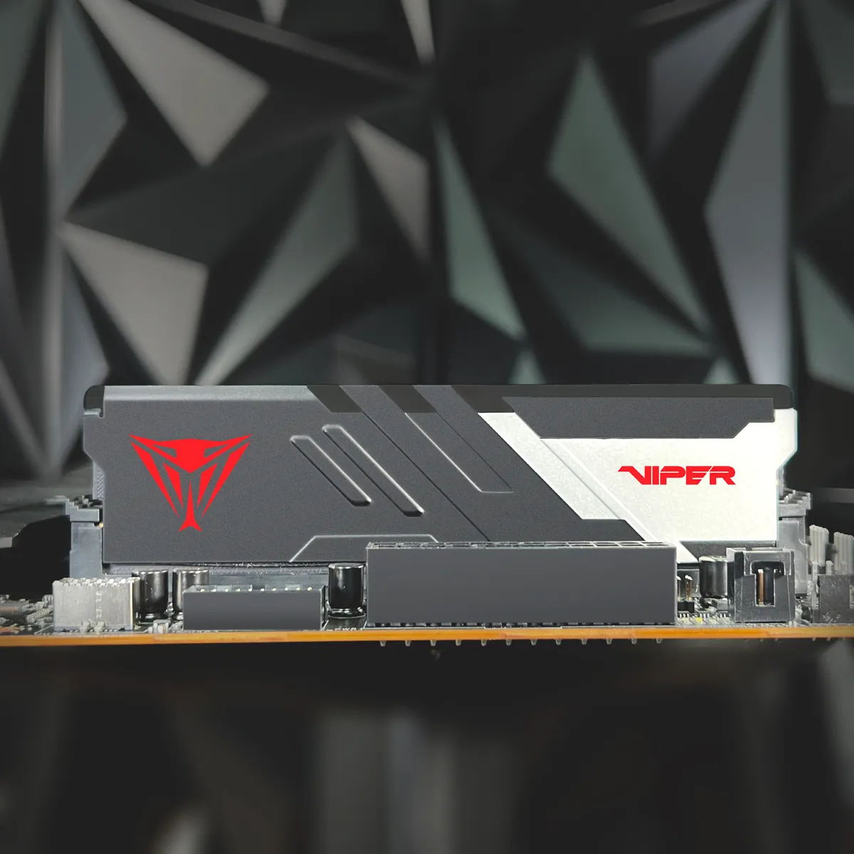 Модуль пам`яті DDR5 2x16GB/7400 Patriot Viper Venom (PVV532G740C36K) - мініатюра 10