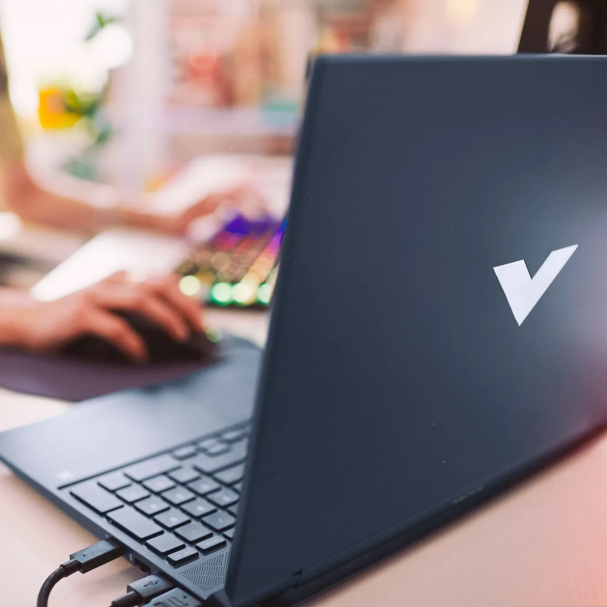 Ноутбук HP Victus 15-fb3055ua (C1XC0EA) Blue - мініатюра 9